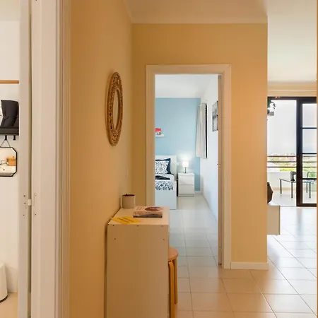 Tyler's House Ocean View קוסטה טגוויסה