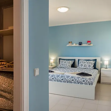 Tyler's House Ocean View * Коста-Тегисе